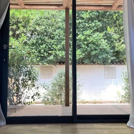 Tiny House Avec Terrasse * Montpellier